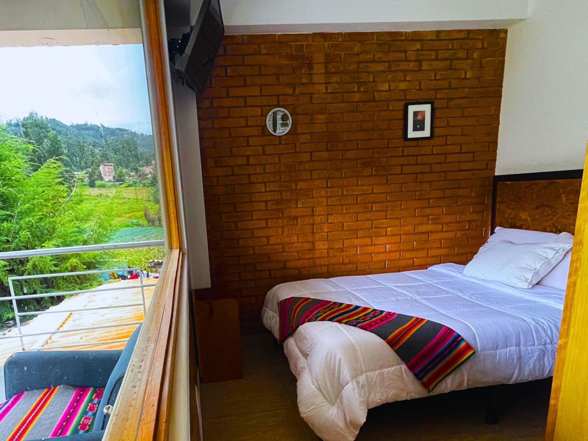 Runaway Eco Hotel Каруас Экстерьер фото